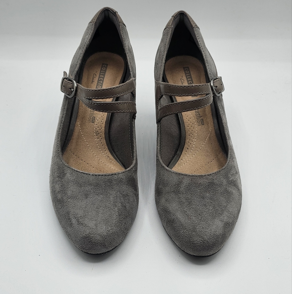Clarks Comfort Collection Dancer Reece Suede Pumps
